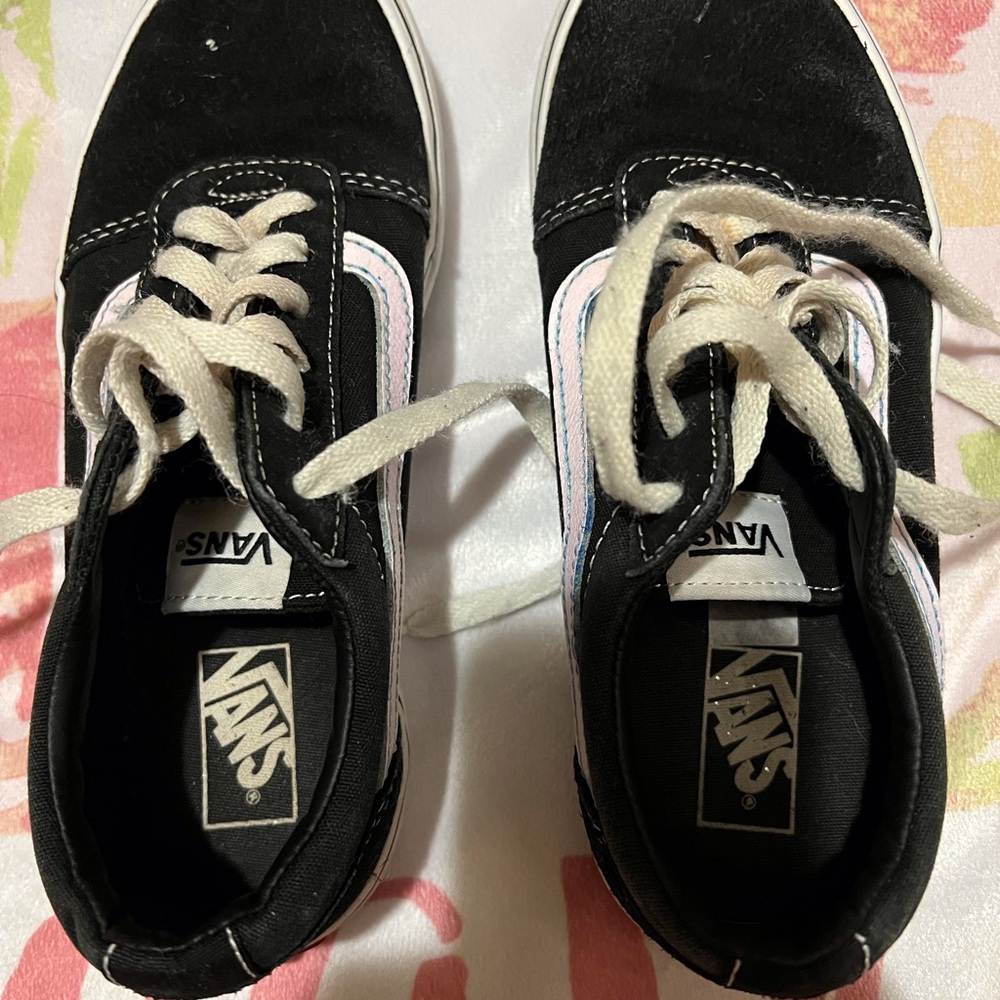Kids Vans - Picture 3 of 3